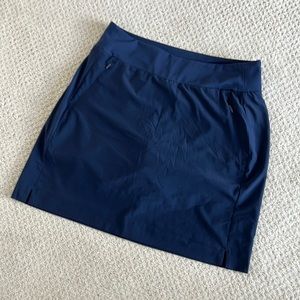 Athleta navy blue soho skort.